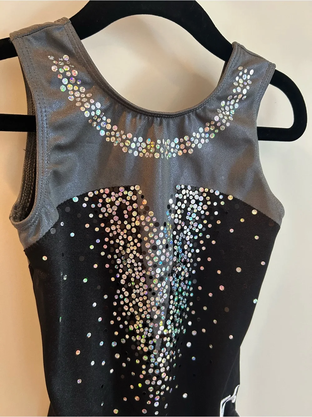 GK Girls Black and Gray Sparkle Gymnastics Dance Leotard -Size CM Child’s Medium